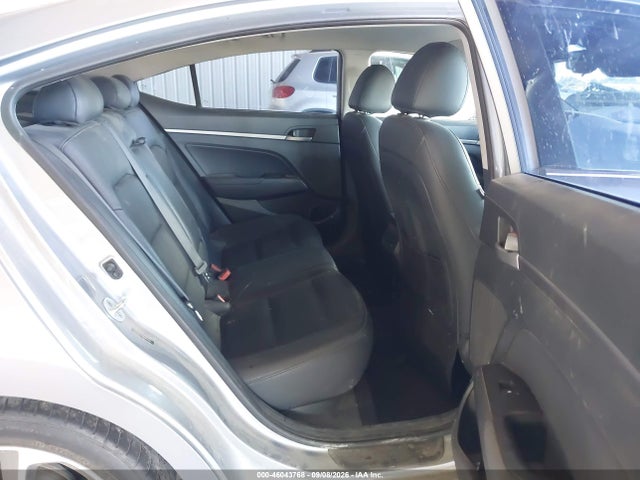 2017 Hyundai Elantra Limited მანქანა იყიდება აუქციონზე, vin: 5NPD84LF1HH064872, აუქციონის ნომერი: 46043768