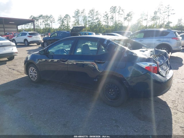 Aukcja sprzedaży 2017 Toyota Corolla Le, vin: 5YFBURHE0HP732390, numer aukcji: 46043778