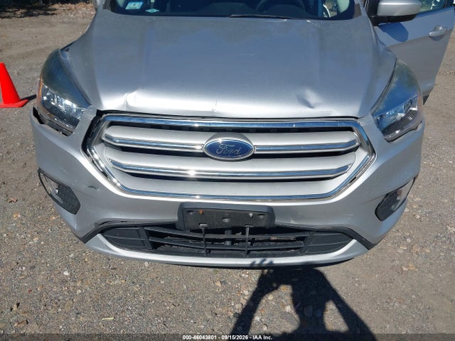 Продажа на аукционе авто 2018 Ford Escape Se, vin: 1FMCU9GD9JUB66666, номер лота: 46043801