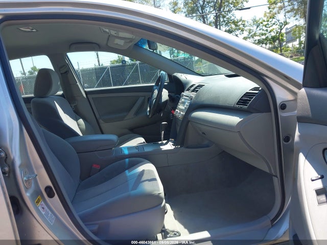 46043861 :رقم المزاد ، 4T1BF3EK0BU178596 vin ، 2011 Toyota Camry مزاد بيع
