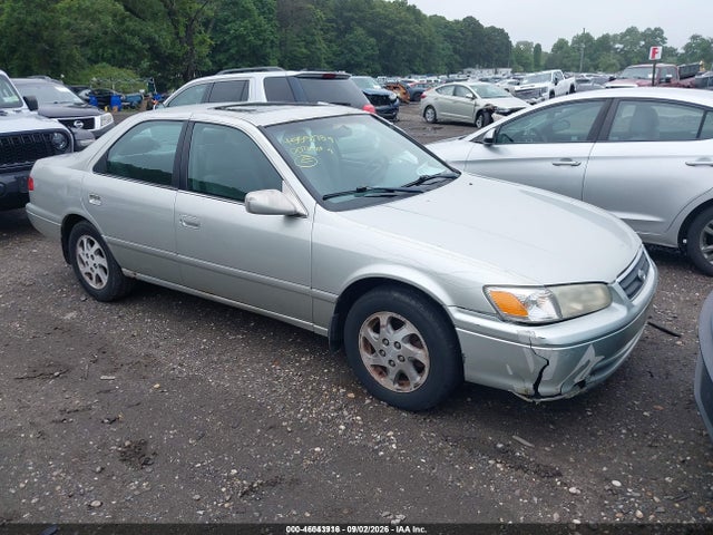 2000 Toyota Camry Le V6 მანქანა იყიდება აუქციონზე, vin: 4T1BF22K7YU111100, აუქციონის ნომერი: 46043916