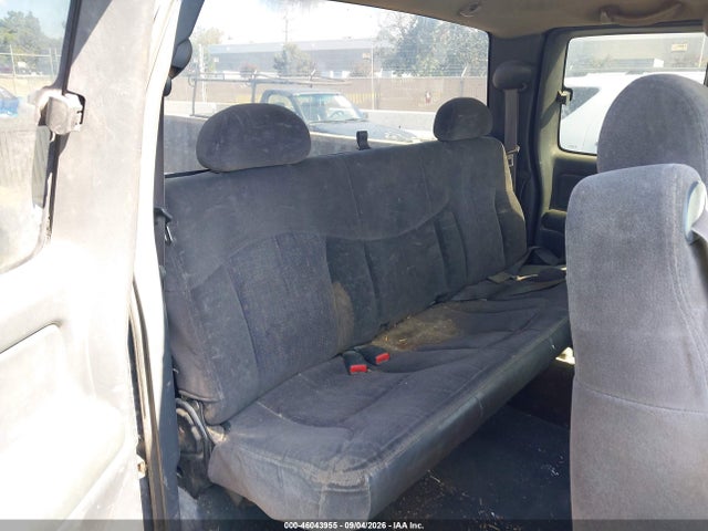 Продаж на аукціоні авто 2001 Chevrolet Silverado 2500hd Ls, vin: 1GCHC29U51E314758, номер лоту: 46043955