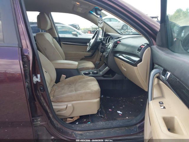 Продажа на аукционе авто 2011 Kia Sorento Lx V6, vin: 5XYKT4A26BG118302, номер лота: 46043996