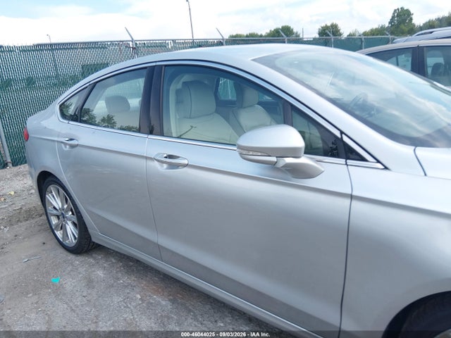 46044025 :رقم المزاد ، 3FA6P0D97HR310663 vin ، 2017 Ford Fusion Platinum مزاد بيع