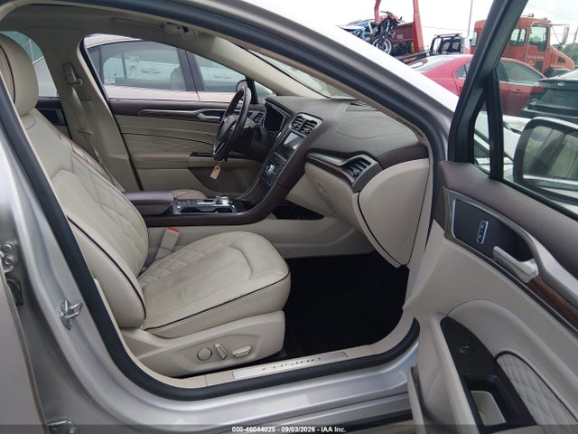 46044025 :رقم المزاد ، 3FA6P0D97HR310663 vin ، 2017 Ford Fusion Platinum مزاد بيع