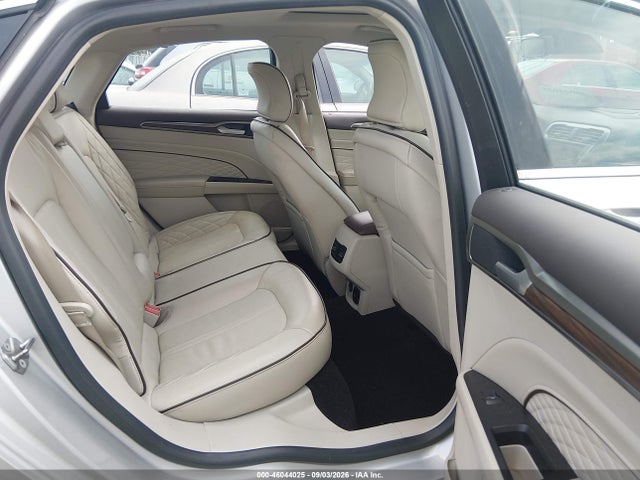 46044025 :رقم المزاد ، 3FA6P0D97HR310663 vin ، 2017 Ford Fusion Platinum مزاد بيع