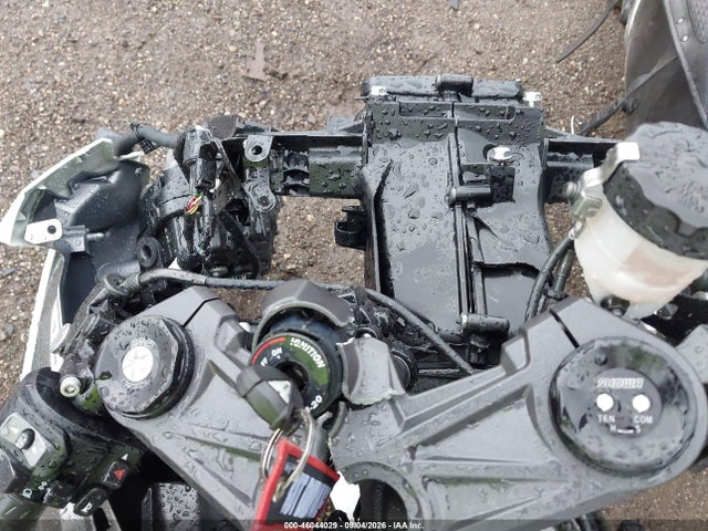Продаж на аукціоні авто 2025 Kawasaki Zx636 K, vin: JKBZXJJ19SA018483, номер лоту: 46044029
