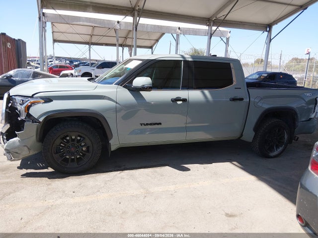 Продажа на аукционе авто 2022 Toyota Tundra Limited, vin: 5TFJA5AB4NX012391, номер лота: 46044054