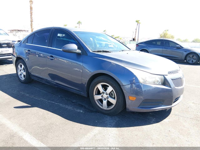 2014 1G1PC5SB0E7358837 main image