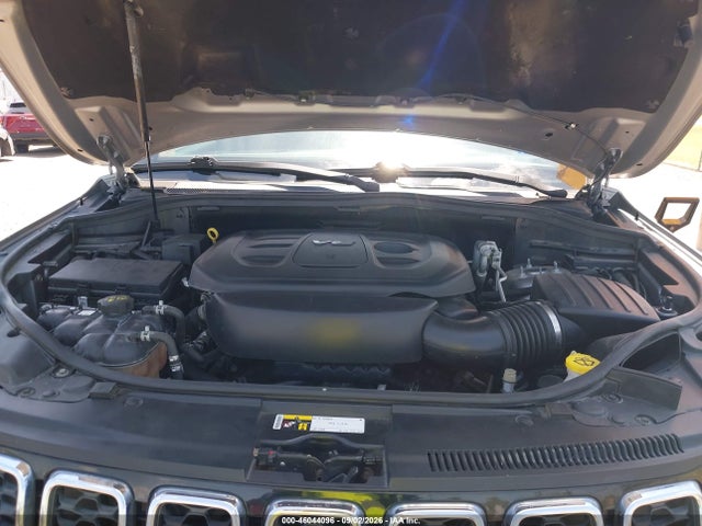 46044096 :رقم المزاد ، 1C4RJEAG5HC697236 vin ، 2017 Jeep Grand Cherokee Laredo 4x2 مزاد بيع