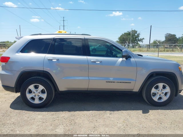 46044096 :رقم المزاد ، 1C4RJEAG5HC697236 vin ، 2017 Jeep Grand Cherokee Laredo 4x2 مزاد بيع