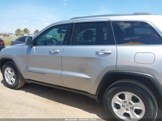 46044096 :رقم المزاد ، 1C4RJEAG5HC697236 vin ، 2017 Jeep Grand Cherokee Laredo 4x2 مزاد بيع