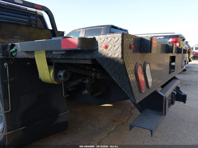 1GB4KTEY8TF254315 Chevrolet Silverado 3500 Hd Chassis Lt