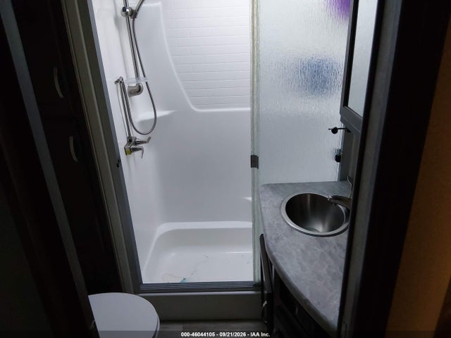 Grand Design Other 2020 573FS422XL9904828 Image 15