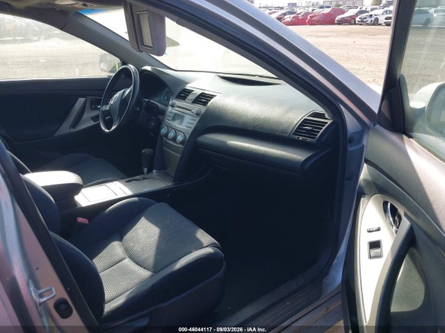 46044117 :رقم المزاد ، 4T1BE46K67U652873 vin ، 2007 Toyota Camry Se مزاد بيع