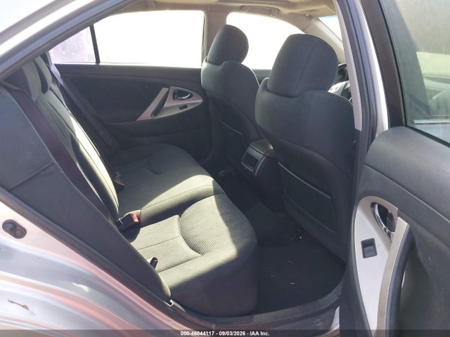46044117 :رقم المزاد ، 4T1BE46K67U652873 vin ، 2007 Toyota Camry Se مزاد بيع