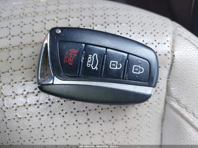 Продаж на аукціоні авто 2016 Hyundai Santa Fe Sport 2.4l, vin: 5XYZU3LB1GG306672, номер лоту: 46044120