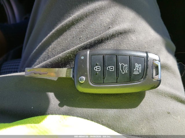 46044130 :رقم المزاد ، KM8K1CAA4LU474637 vin ، 2020 Hyundai Kona Se مزاد بيع