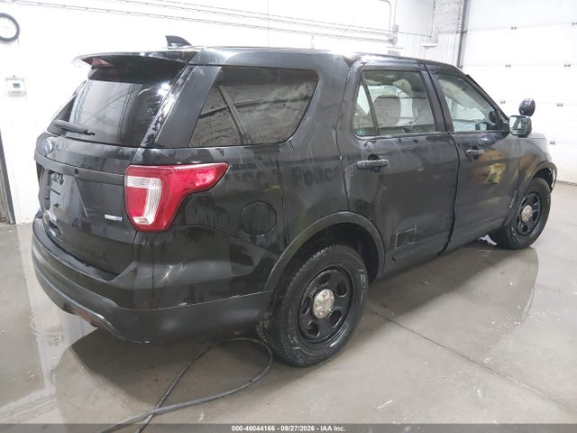 Ford Utility Police Interceptor 2017 1FM5K8AR4HGE14196 Image 4