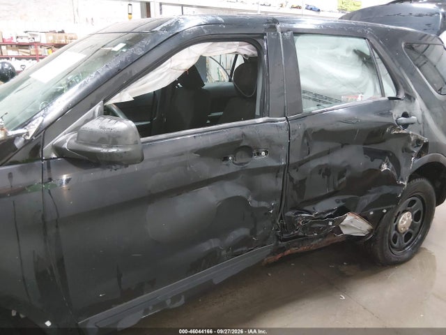Ford Utility Police Interceptor 2017 1FM5K8AR4HGE14196 Image 6