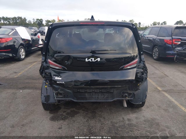 2023 Kia Soul Lx მანქანა იყიდება აუქციონზე, vin: KNDJ23AU8P7873594, აუქციონის ნომერი: 46044186