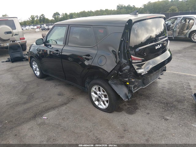 2023 Kia Soul Lx მანქანა იყიდება აუქციონზე, vin: KNDJ23AU8P7873594, აუქციონის ნომერი: 46044186