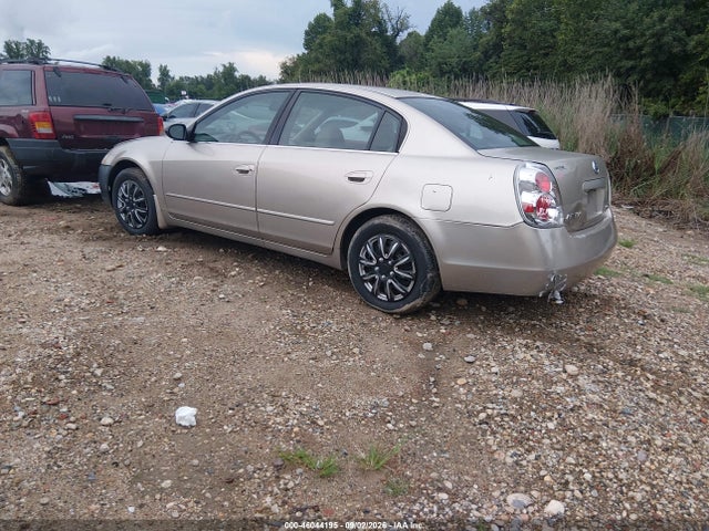 2005 Nissan Altima 2.5 S მანქანა იყიდება აუქციონზე, vin: 1N4AL11D75N477222, აუქციონის ნომერი: 46044195