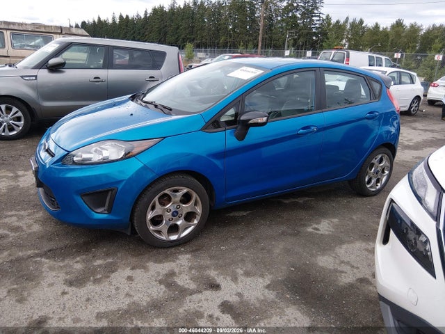 2013 Ford Fiesta Titanium მანქანა იყიდება აუქციონზე, vin: 3FADP4FJ2DM205767, აუქციონის ნომერი: 46044209