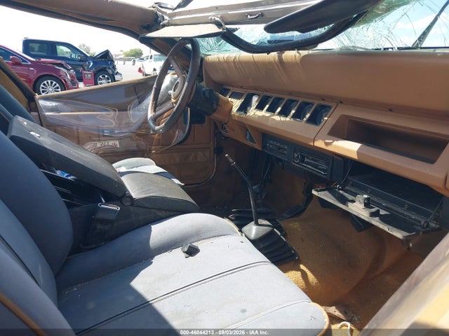 Aukcja sprzedaży 1995 Jeep Wrangler / Yj Sahara, vin: 1J4FY49S2SP288235, numer aukcji: 46044213