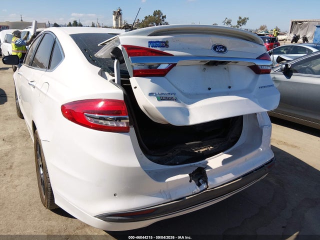 2018 Ford Fusion Energi Platinum/titanium მანქანა იყიდება აუქციონზე, vin: 3FA6P0SU9JR186943, აუქციონის ნომერი: 46044215