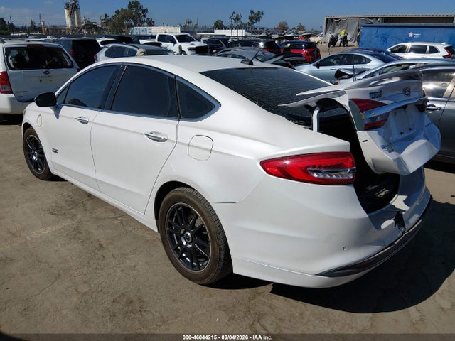 2018 Ford Fusion Energi Platinum/titanium მანქანა იყიდება აუქციონზე, vin: 3FA6P0SU9JR186943, აუქციონის ნომერი: 46044215