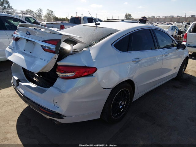 2018 Ford Fusion Energi Platinum/titanium მანქანა იყიდება აუქციონზე, vin: 3FA6P0SU9JR186943, აუქციონის ნომერი: 46044215