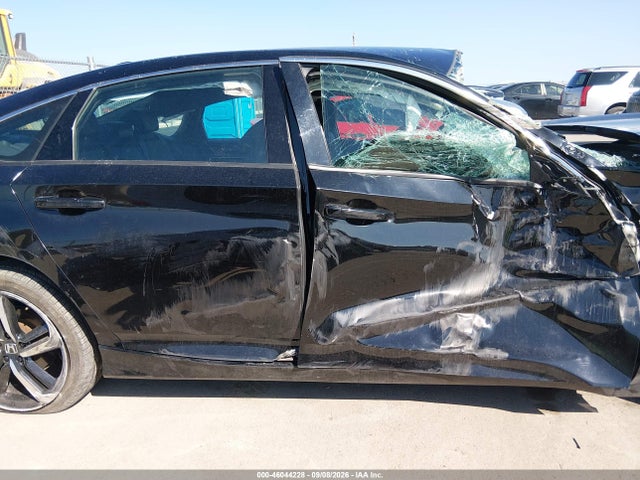 2022 Honda Accord Hybrid Sport მანქანა იყიდება აუქციონზე, vin: 1HGCV3F24NA036446, აუქციონის ნომერი: 46044228