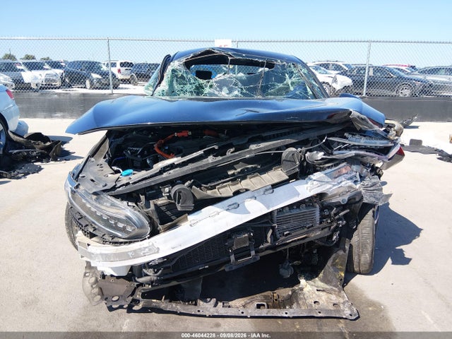 2022 Honda Accord Hybrid Sport მანქანა იყიდება აუქციონზე, vin: 1HGCV3F24NA036446, აუქციონის ნომერი: 46044228