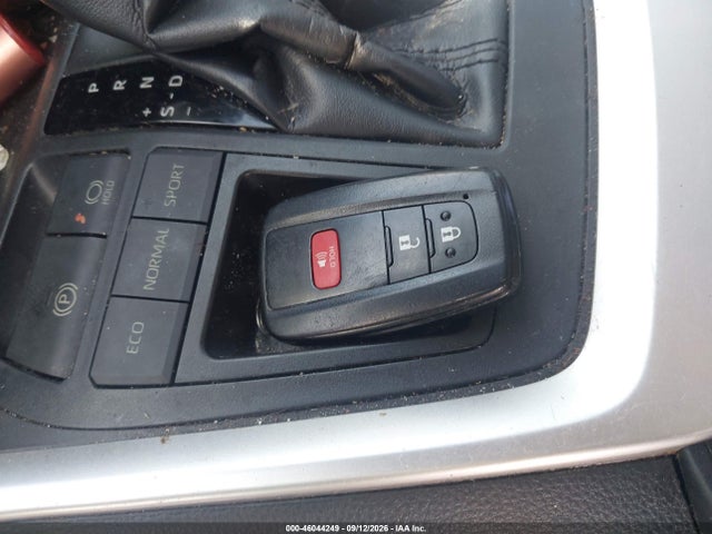 2019 Toyota Rav4 Xle მანქანა იყიდება აუქციონზე, vin: JTMW1RFV2KJ014638, აუქციონის ნომერი: 46044249