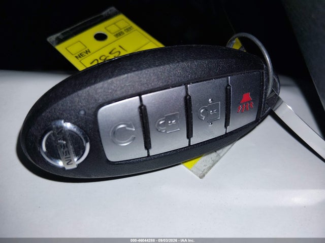 2022 Nissan Rogue Sport Sl Fwd Xtronic Cvt მანქანა იყიდება აუქციონზე, vin: JN1BJ1CV0NW351307, აუქციონის ნომერი: 46044288