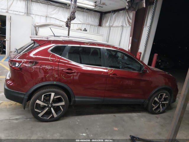 2022 Nissan Rogue Sport Sl Fwd Xtronic Cvt მანქანა იყიდება აუქციონზე, vin: JN1BJ1CV0NW351307, აუქციონის ნომერი: 46044288