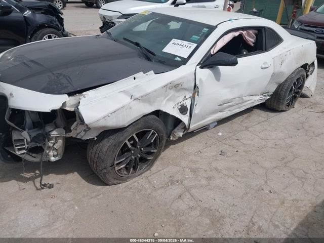 Продажа на аукционе авто 2014 Chevrolet Camaro 1ls, vin: 2G1FE1E32E9186599, номер лота: 46044315