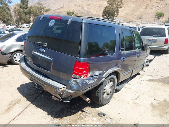 2004 Ford Expedition Xlt მანქანა იყიდება აუქციონზე, vin: 1FMRU15W04LB81907, აუქციონის ნომერი: 46044355