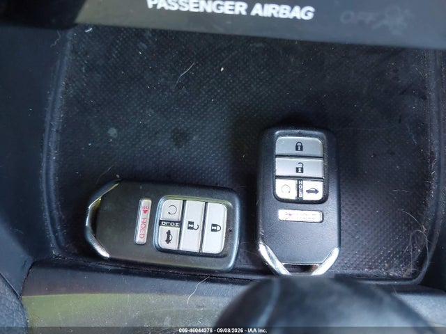 46044378 :رقم المزاد ، 2HGFC3B76HH353669 vin ، 2017 Honda Civic Ex-l مزاد بيع