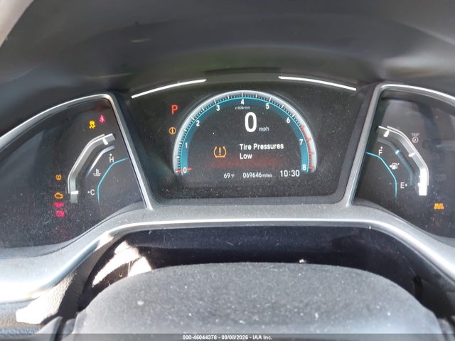 46044378 :رقم المزاد ، 2HGFC3B76HH353669 vin ، 2017 Honda Civic Ex-l مزاد بيع