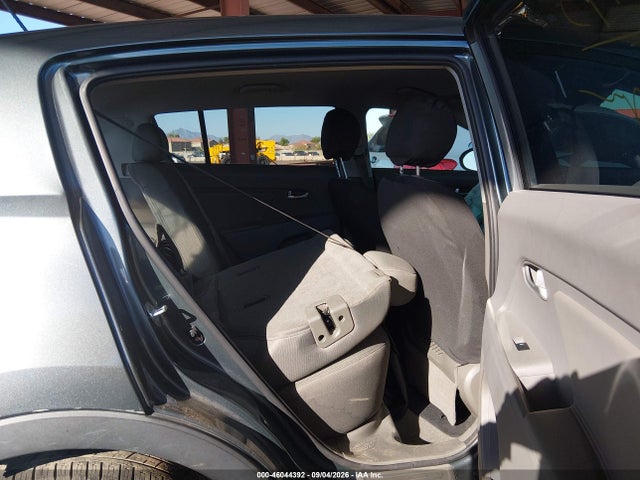 KIA Sportage Lx 2014 KNDPBCAC4E7627639 Image 8