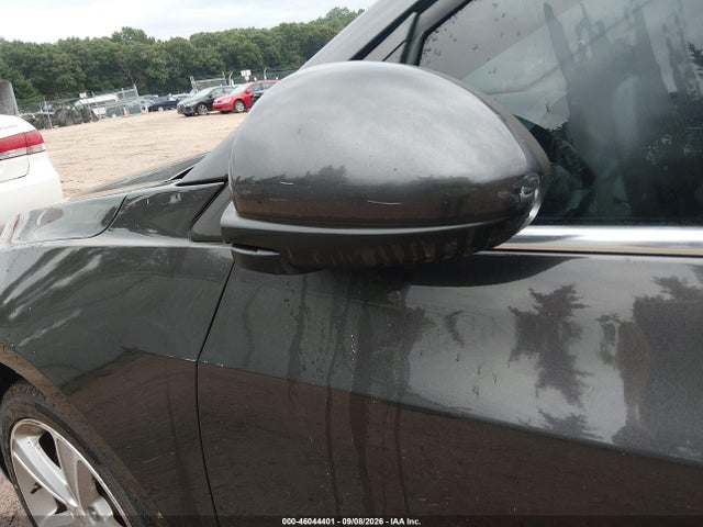 46044401 :رقم المزاد ، 1G1PE5SB8F7246461 vin ، 2015 Chevrolet Cruze 2lt Auto مزاد بيع