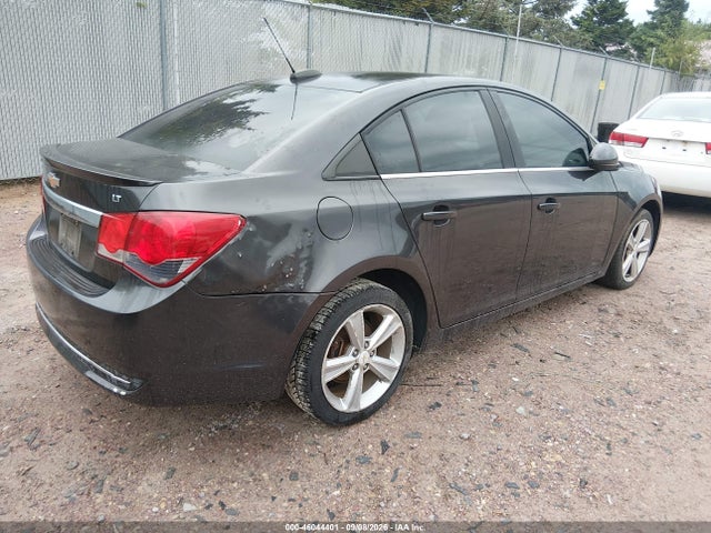 46044401 :رقم المزاد ، 1G1PE5SB8F7246461 vin ، 2015 Chevrolet Cruze 2lt Auto مزاد بيع