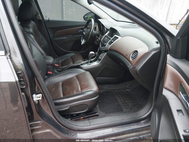 46044401 :رقم المزاد ، 1G1PE5SB8F7246461 vin ، 2015 Chevrolet Cruze 2lt Auto مزاد بيع