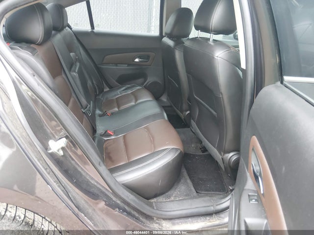 46044401 :رقم المزاد ، 1G1PE5SB8F7246461 vin ، 2015 Chevrolet Cruze 2lt Auto مزاد بيع