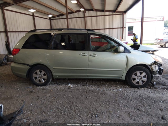 2006 Toyota Sienna Xle მანქანა იყიდება აუქციონზე, vin: 5TDZA22C56S572078, აუქციონის ნომერი: 46044410