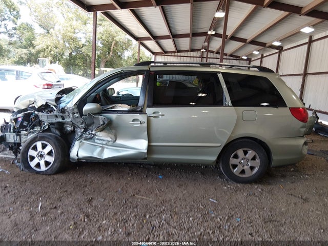 2006 Toyota Sienna Xle მანქანა იყიდება აუქციონზე, vin: 5TDZA22C56S572078, აუქციონის ნომერი: 46044410