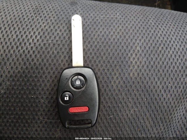 46044424 :رقم المزاد ، JHMGE8H58DC006985 vin ، 2013 Honda Fit Sport مزاد بيع