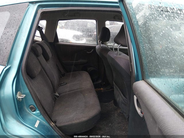 46044424 :رقم المزاد ، JHMGE8H58DC006985 vin ، 2013 Honda Fit Sport مزاد بيع